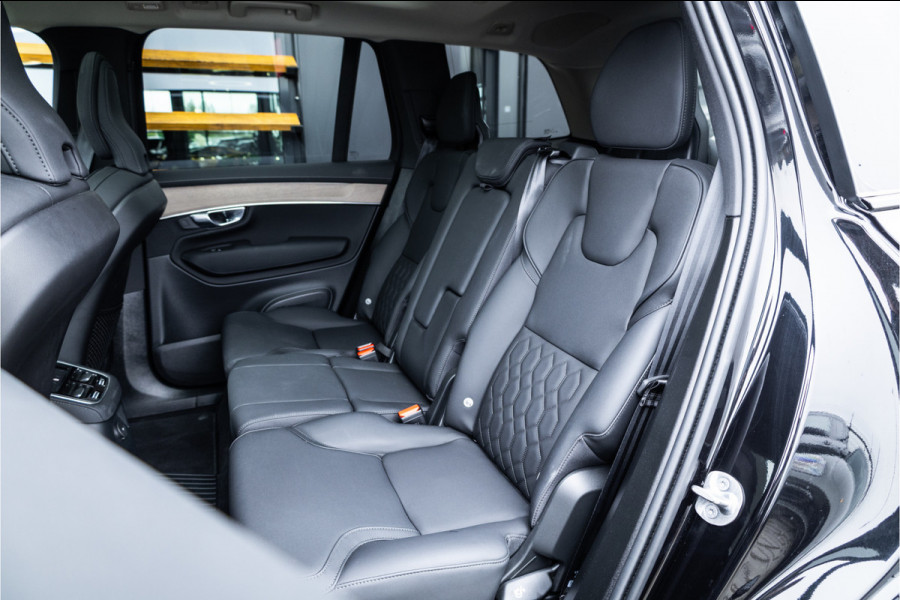 Volvo XC90 2.0 T8 Plug-in hybrid AWD Ultra Dark - Panorama | Luchtvering | H&K | Memory | 360 Camera