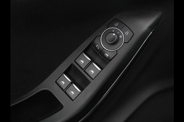 Ford Puma 1.0 EcoBoost Automaat Titanium | Climate control | LED | Verwarmde voorstoelen | Parkeersensor achter | Cruise control | Stuurverwarming | Navigatie | Lane assist | Apple Carplay / Android auto