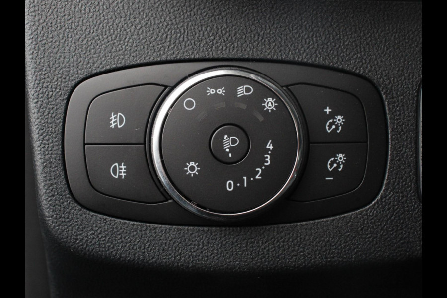 Ford Puma 1.0 EcoBoost Automaat Titanium | Climate control | LED | Verwarmde voorstoelen | Parkeersensor achter | Cruise control | Stuurverwarming | Navigatie | Lane assist | Apple Carplay / Android auto