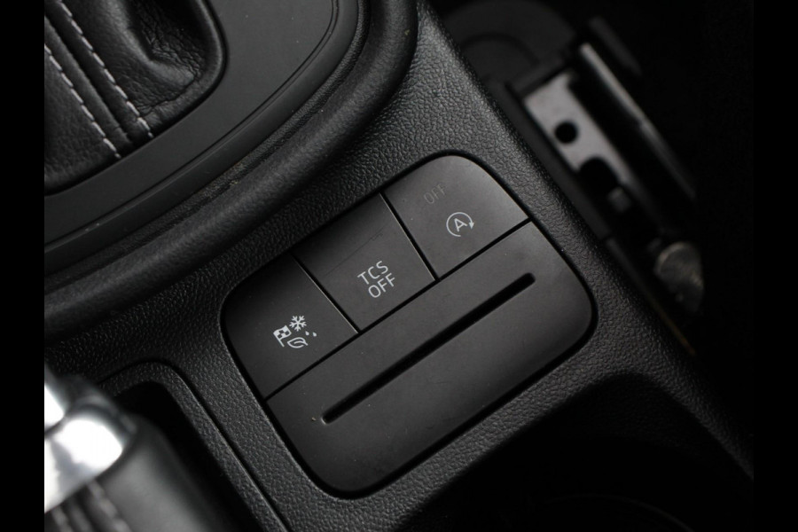 Ford Puma 1.0 EcoBoost Automaat Titanium | Climate control | LED | Verwarmde voorstoelen | Parkeersensor achter | Cruise control | Stuurverwarming | Navigatie | Lane assist | Apple Carplay / Android auto