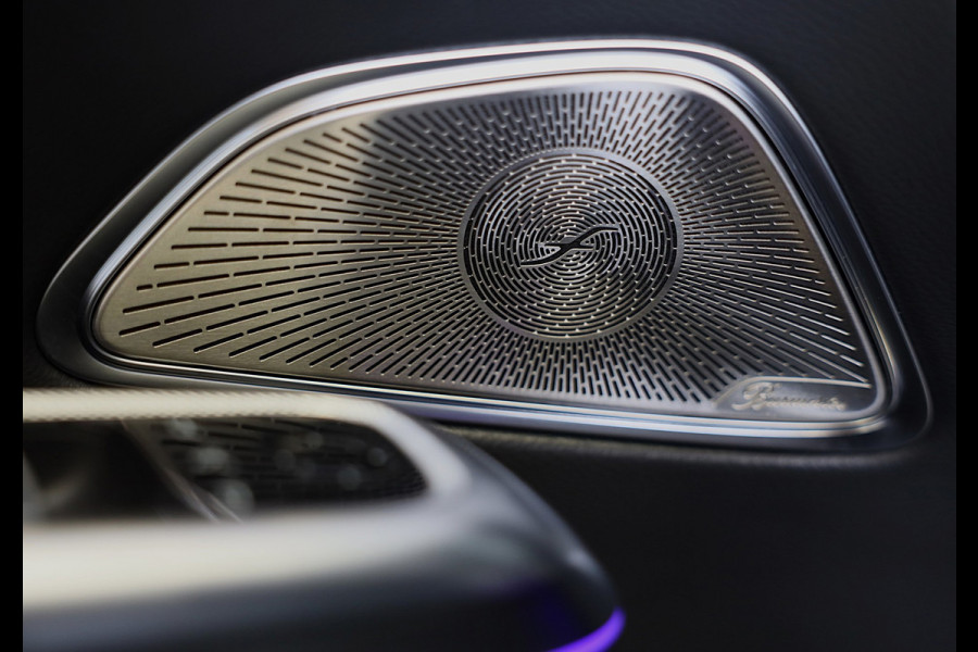 Mercedes-Benz E-Klasse 400 e 4MATIC AMG 53 Look / Hyperscreen / Burmester 4D / Head Up / 360 Camera / Luchtvering / Pano / 21 Inch