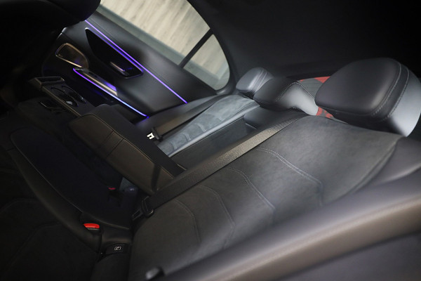 Mercedes-Benz E-Klasse 400 e 4MATIC AMG 53 Look / Hyperscreen / Burmester 4D / Head Up / 360 Camera / Luchtvering / Pano / 21 Inch
