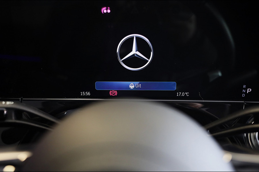 Mercedes-Benz E-Klasse 400 e 4MATIC AMG 53 Look / Hyperscreen / Burmester 4D / Head Up / 360 Camera / Luchtvering / Pano / 21 Inch