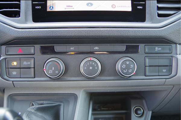 Volkswagen Crafter 35 2.0 TDI L3H2 177PK AUT. 2X ERGO ACTIVE GEVEERDE STOEL, LEDER, CAMERA, CRUISE, VOORRUIT VERWARMING, APPLE CARPLAY, ANDROID AUT