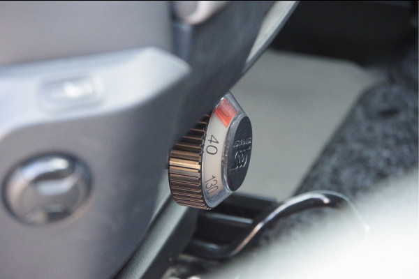 Volkswagen Crafter 35 2.0 TDI L3H2 177PK AUT. 2X ERGO ACTIVE GEVEERDE STOEL, LEDER, CAMERA, CRUISE, VOORRUIT VERWARMING, APPLE CARPLAY, ANDROID AUT