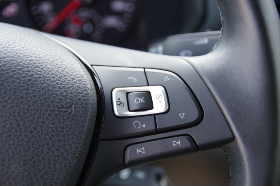 Volkswagen Crafter 35 2.0 TDI L3H2 177PK AUT. 2X ERGO ACTIVE GEVEERDE STOEL, LEDER, CAMERA, CRUISE, VOORRUIT VERWARMING, APPLE CARPLAY, ANDROID AUT