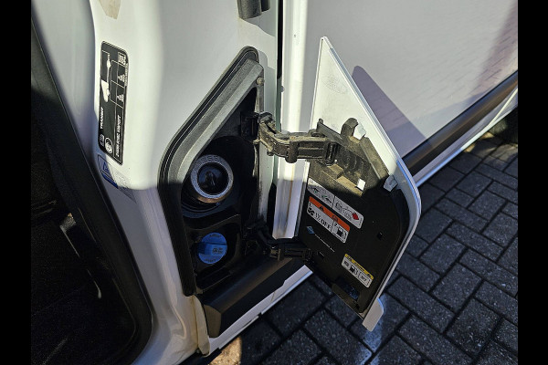 Ford Transit Custom 320 2.0 TDCI L2H1 DC Automaat Airco Cruise Control PDC Achterdeuren Trekhaak