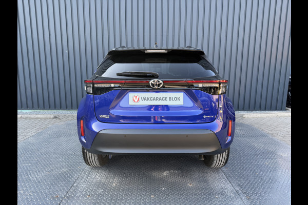 Toyota Yaris Cross 1.5 Hybrid 130 Executive / Bi tone | BSM | Head-up display | PDC V+A | Rijklaar!!