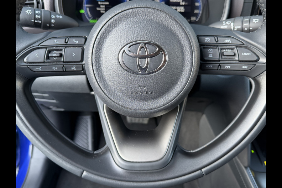 Toyota Yaris Cross 1.5 Hybrid 130 Executive / Bi tone | BSM | Head-up display | PDC V+A | Rijklaar!!