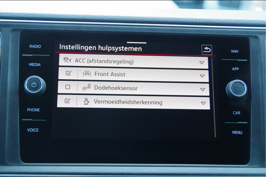 MAN TGE 3.180 35 2.0 L3H2 177PK AUT. LED, TREKHAAK, GEV. ERGO ACTIVE STOEL, STANDKACHEL, STOELVERWARMING, STUURVERWARMING, VOORRUIT VERW