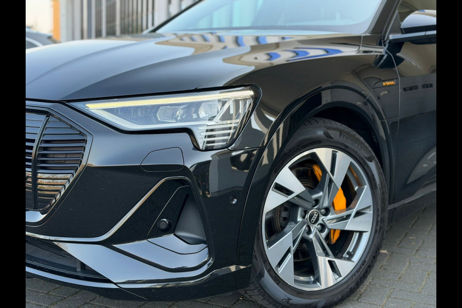 Audi e-tron 55 quattro 408 pk S edition 95 kWh, 2 X S-LINE, camera, afn trekhaak, vele opties, 1 e eigenaar, NL auto met nap