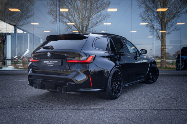 BMW 3 Serie Touring M3 xDrive Competition ** M Drivers ** Ceramic ** Carbon ** NP184K Laser ** Live dashboard **NL AUTO**