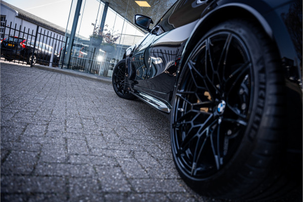 BMW 3 Serie Touring M3 xDrive Competition ** M Drivers ** Ceramic ** Carbon ** NP184K Laser ** Live dashboard **NL AUTO**