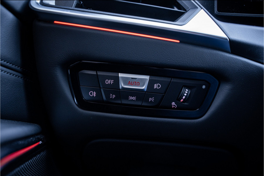 BMW 3 Serie Touring M3 xDrive Competition ** M Drivers ** Ceramic ** Carbon ** NP184K Laser ** Live dashboard **NL AUTO**