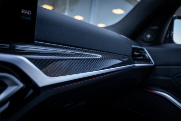 BMW 3 Serie Touring M3 xDrive Competition ** M Drivers ** Ceramic ** Carbon ** NP184K Laser ** Live dashboard **NL AUTO**