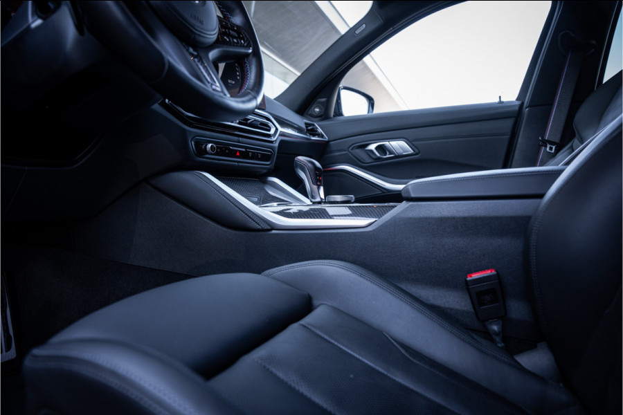 BMW 3 Serie Touring M3 xDrive Competition ** M Drivers ** Ceramic ** Carbon ** NP184K Laser ** Live dashboard **NL AUTO**