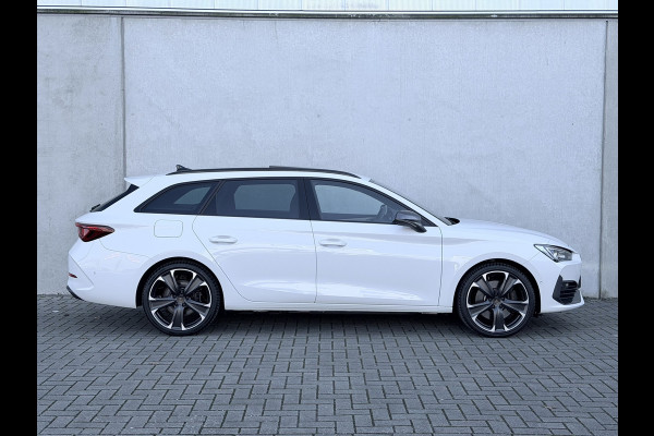 CUPRA Leon Sportstourer 1.4 e-Hybrid VZ Copper Edition Pano 19''