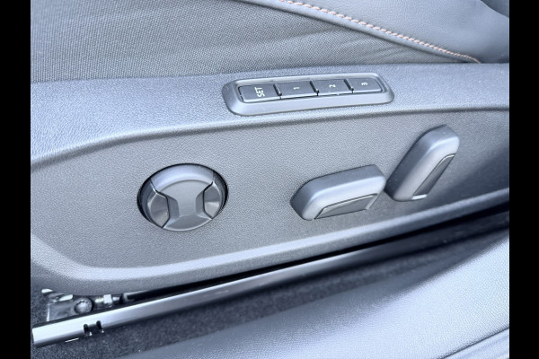 CUPRA Leon Sportstourer 1.4 e-Hybrid VZ Copper Edition Pano 19''