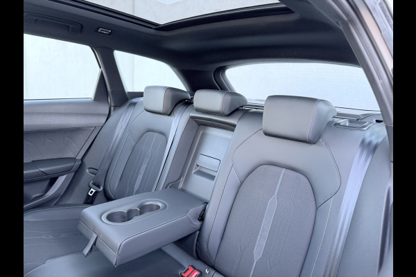 CUPRA Leon Sportstourer 1.4 e-Hybrid VZ Copper Edition Pano 19''