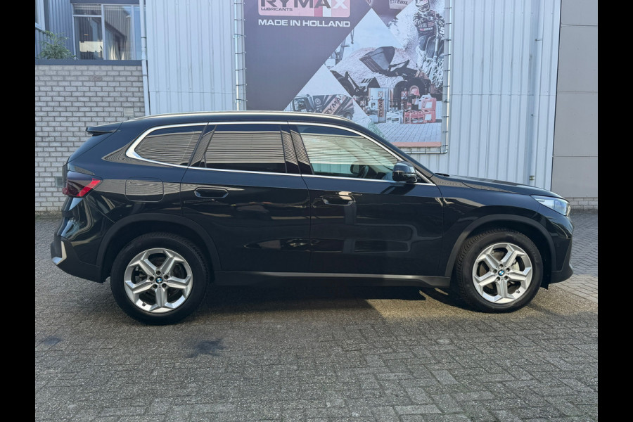 BMW X1 SDrive18i / Navi / Widescreen / Cruise / Climate / Camera / Side assist / Stoelmassage / 18".