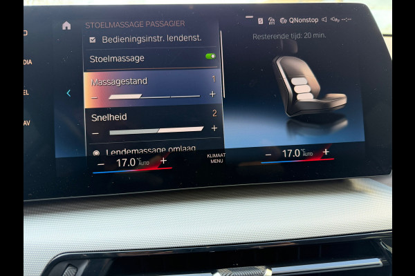 BMW X1 SDrive18i / Navi / Widescreen / Cruise / Climate / Camera / Side assist / Stoelmassage / 18".