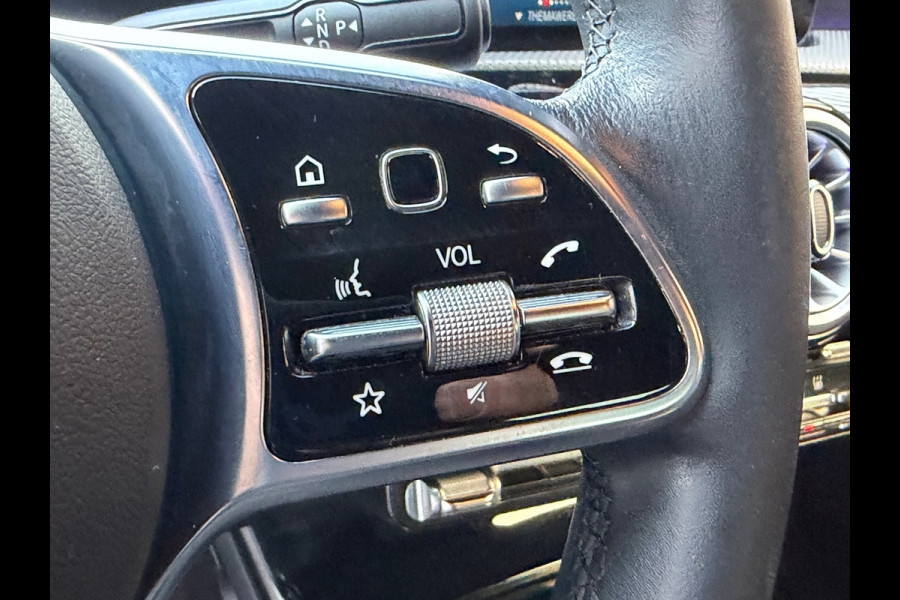 Mercedes-Benz A-Klasse 250 e Luxury 218 Pk / Navi / Cruise / Camera / Sfeerverlichting / Camera / 17".