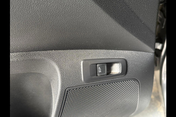 Škoda Karoq 1.5 TSI ACT Sportline Business Automaat Camera 1 Jaar Bovag garantie