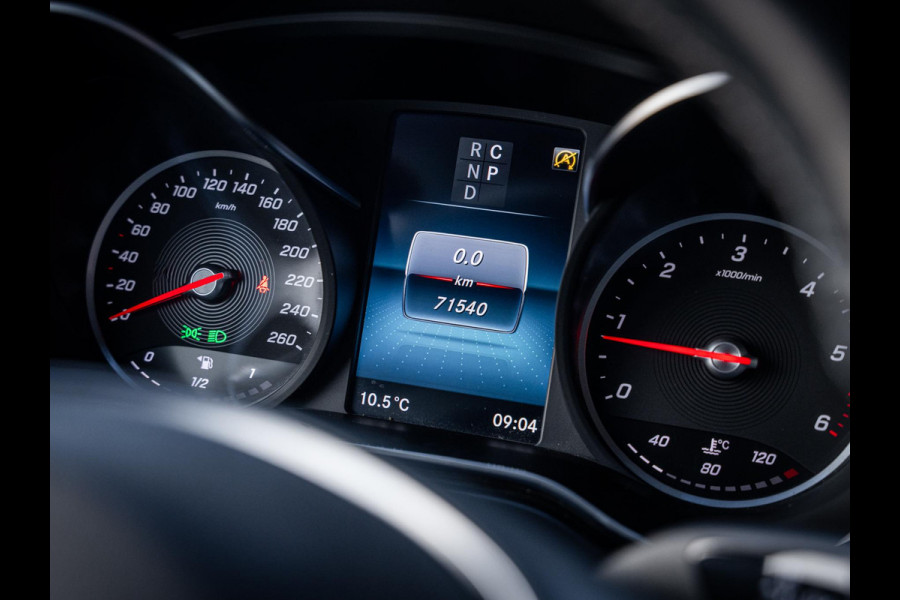 Mercedes-Benz V-Klasse 300d Lang DC Avantgarde Edition - AMG l Burmester l 360cam l Carplay