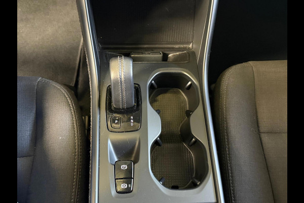 Volvo XC40 1.5 T2 Momentum Core Automaat Carplay Camera Bovag garantie