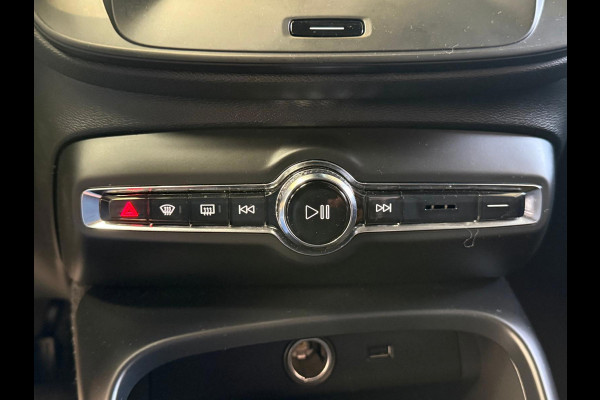Volvo XC40 1.5 T2 Momentum Core Automaat Carplay Camera Bovag garantie