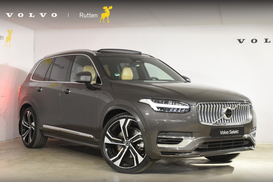 Volvo XC90 T8 455PK Recharge AWD Ultimate Bright / Luchtvering / Bowers & Wilkins / Schuif-kanteldak / 360 Camera / Head Up Display / Nappaleder met ventilatie / Massagefunctie / Gelamineerde zijruiten / 22'' Velgen / Trekhaak /  Stoelverwarming / Stuurverwarming