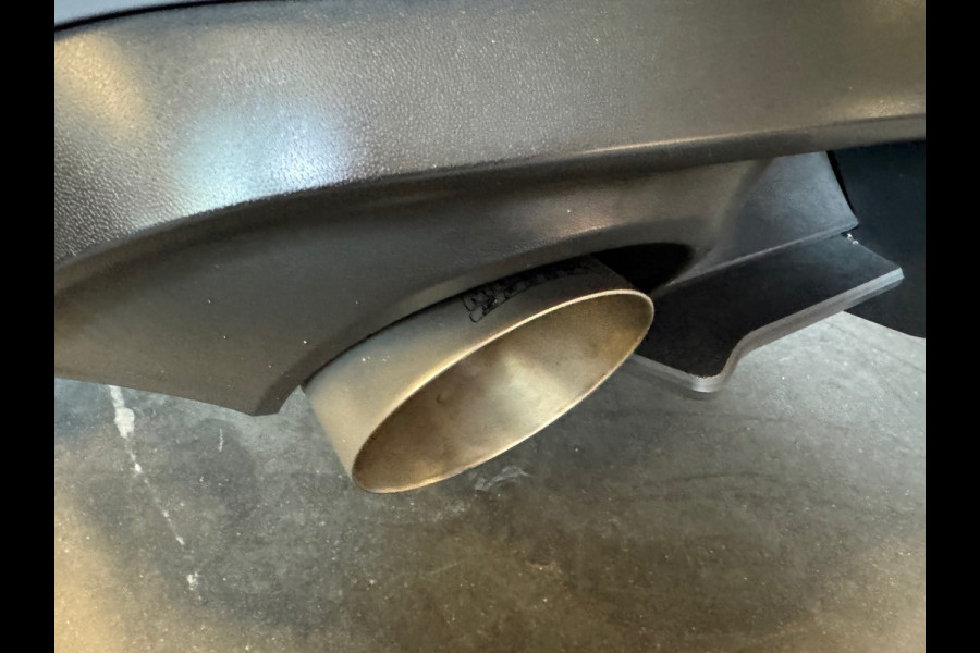 Volkswagen Golf 2.0 TSI GTI Pano|H/K|HuD|Memory|MILLTEK|VOL