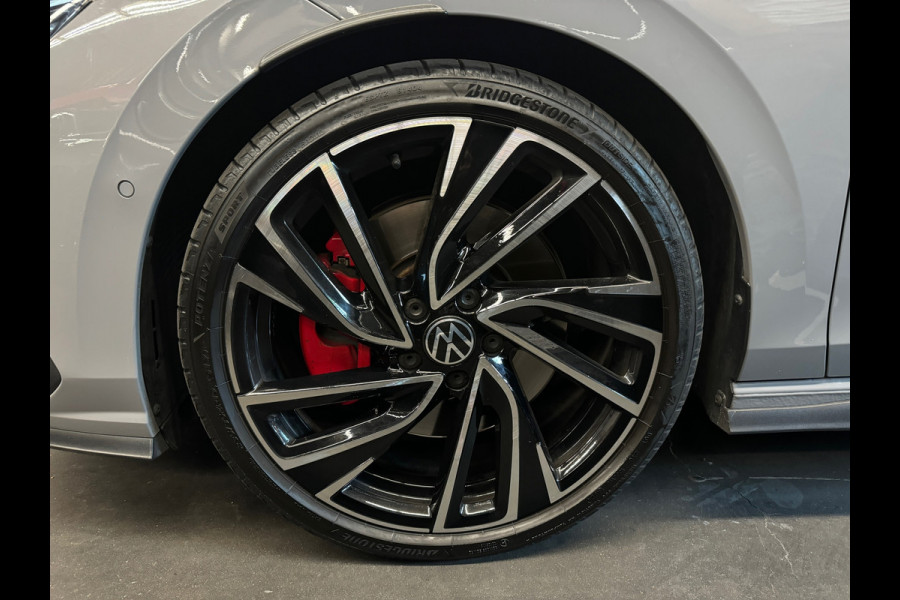 Volkswagen Golf 2.0 TSI GTI Pano|H/K|HuD|Memory|MILLTEK|VOL