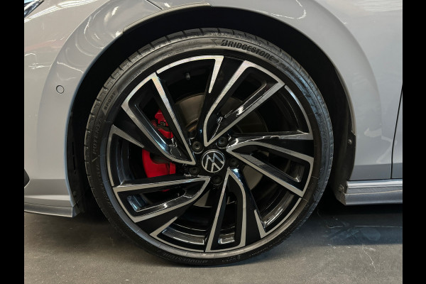 Volkswagen Golf 2.0 TSI GTI Pano|H/K|HuD|Memory|MILLTEK|VOL