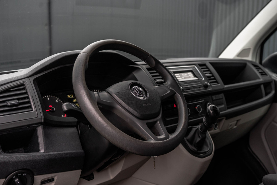 Volkswagen Transporter T6 L2H1 | 102 PK | 3-Zits | Airco