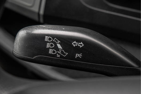 Volkswagen Transporter T6 L2H1 | 102 PK | 3-Zits | Airco