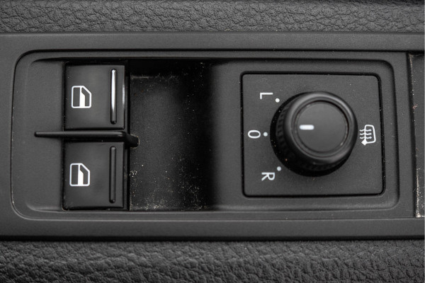 Volkswagen Transporter T6 L2H1 | 102 PK | 3-Zits | Airco