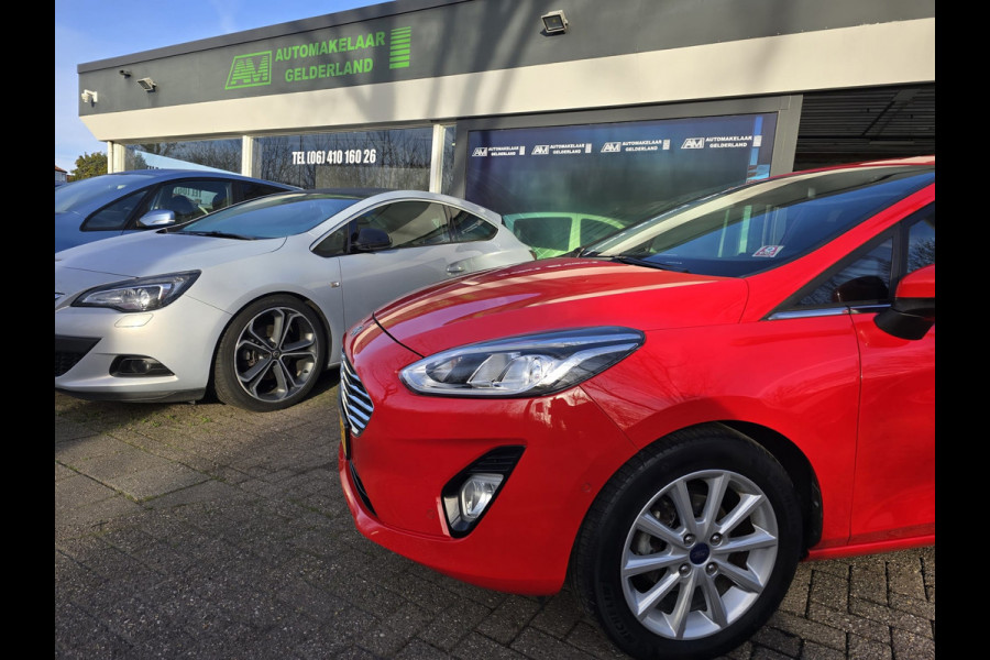Ford Fiesta 1.0 EcoBoost Titanium | 2E EIGENAAR | 12 MND GARANTIE | NAVI | CRUISE | NL AUTO |