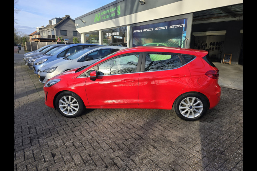 Ford Fiesta 1.0 EcoBoost Titanium | 2E EIGENAAR | 12 MND GARANTIE | NAVI | CRUISE | NL AUTO |