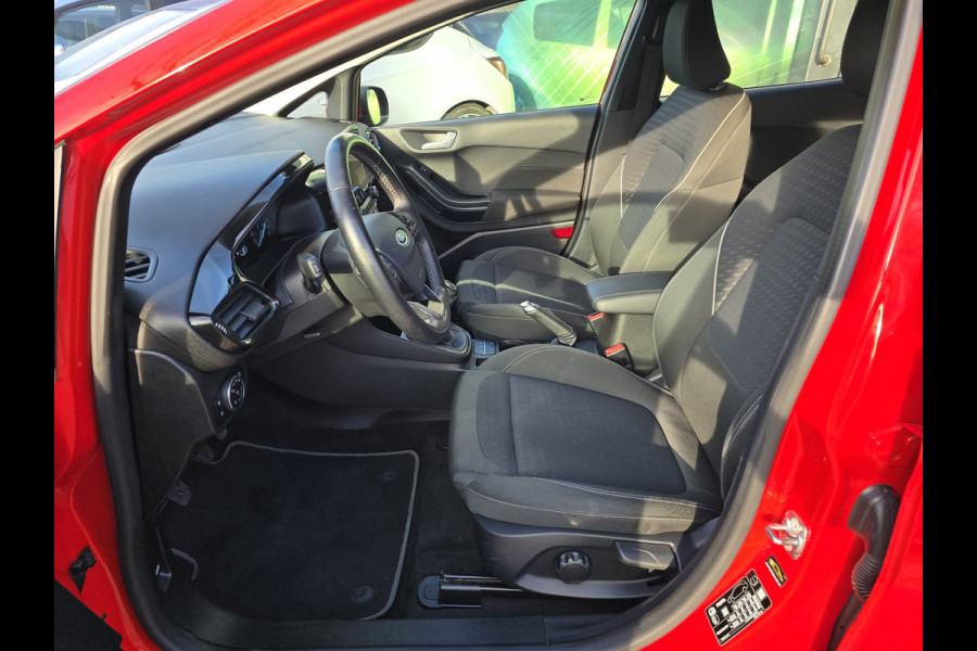 Ford Fiesta 1.0 EcoBoost Titanium | 2E EIGENAAR | 12 MND GARANTIE | NAVI | CRUISE | NL AUTO |