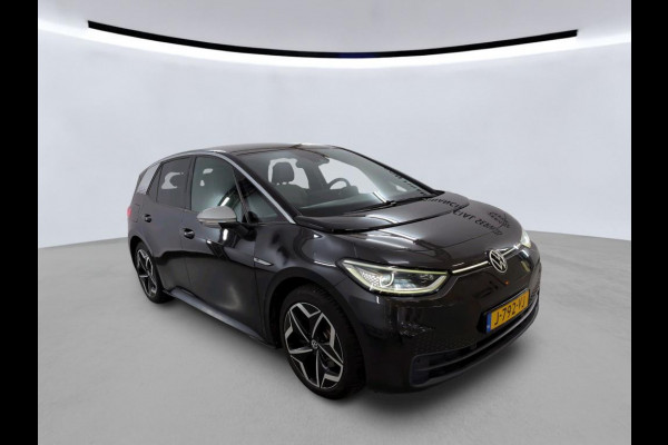 Volkswagen ID.3 First Plus 58 kWh | Trekhaak | Navi | Camera | LED