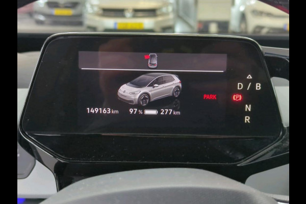 Volkswagen ID.3 First Plus 58 kWh | Trekhaak | Navi | Camera | LED