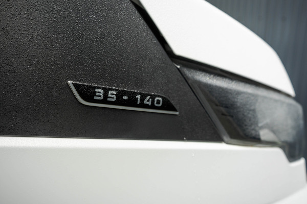 Iveco Daily 35S14V L2H2 | 140PK | 3.5T Trekgewicht | Cruise | Climate