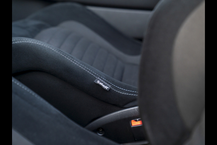 Abarth 595 C Competizione | Beats audio | Sabelt stoelen | Biposto pack | Carplay | Xenon