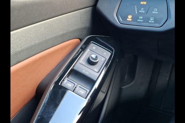 Volkswagen ID.4 First 77 kWh | Navi | Camera |