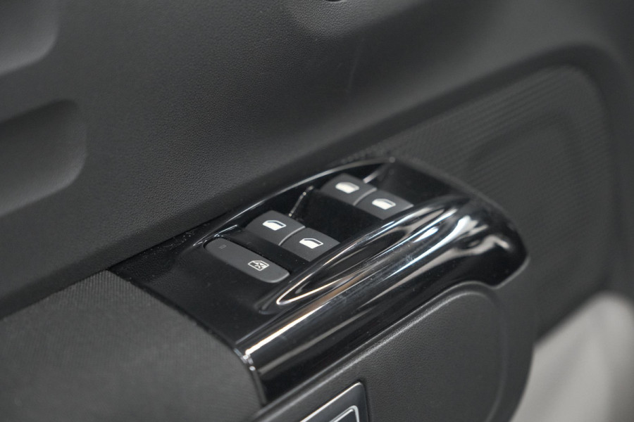 Citroën C3 PureTech 82 C-Series | Parkeersensoren | Navigatie | Climate Control | Apple Carplay