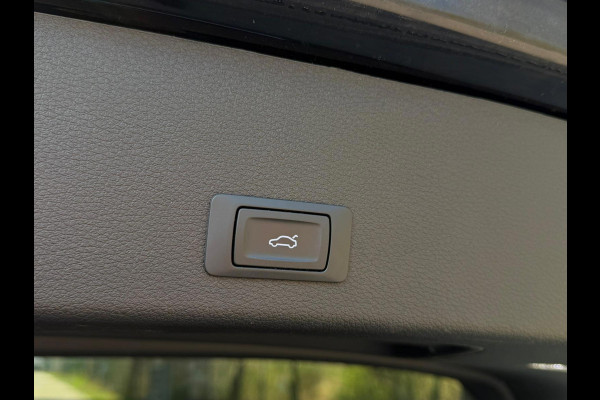 Audi e-tron 55 quattro 408 pk S edition 95 kWh, 2 X S-LINE, camera, afn trekhaak, vele opties, 1 e eigenaar, NL auto met nap