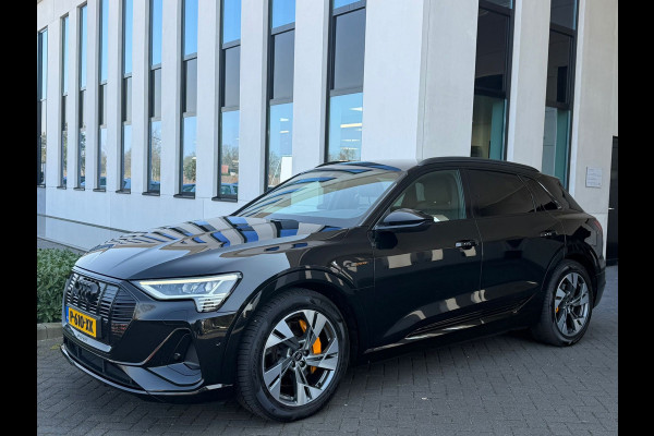 Audi e-tron 55 quattro 408 pk S edition 95 kWh, 2 X S-LINE, camera, afn trekhaak, vele opties, 1 e eigenaar, NL auto met nap