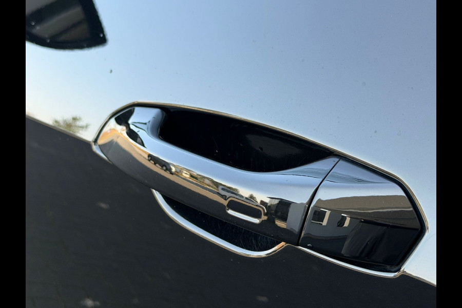 Audi e-tron 55 quattro 408 pk S edition 95 kWh, 2 X S-LINE, camera, afn trekhaak, vele opties, 1 e eigenaar, NL auto met nap