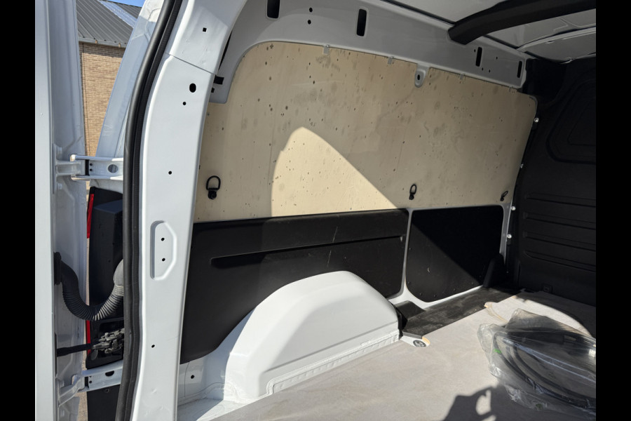 Mercedes-Benz eCitan 112 51kWh L2 Pro 284 WLTP 98,9 (SOH) MBUX Trekhaak 75kW Snelladen Apple Carplay Cruise Control Laadkabel